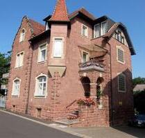 Wohnen im Traumhaus - 370,00&nbsp;EUR Kaltmiete, ca.&nbsp; 82,00&nbsp;m&sup2; in Bad Kissingen (PLZ: 97688)