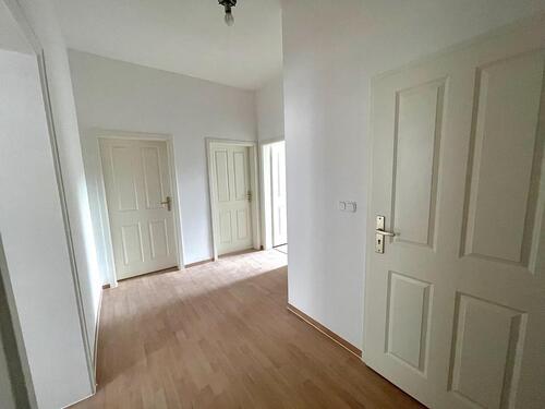 Foto - 3-Zimmerwohnung zu vermieten! - 1.300,00&nbsp;EUR Kaltmiete, ca.&nbsp; 100,00&nbsp;m&sup2;