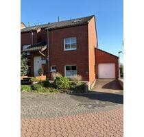 Reihenendhaus mit Garage u. Gewerbefläche - Fröndenberg (Ruhr)