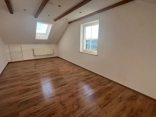 Foto - Charmante Dachgeschosswohnung - 730,00 EUR Kaltmiete, ca.  66,00 m²