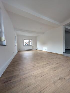 Foto - Erstbezug nach Sanierung: Helle 2,5-Zimmer-Wohnung