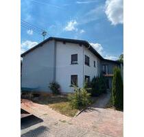 Schöne 2 Zimmer Wohnung zuvermieten in Ottweiler