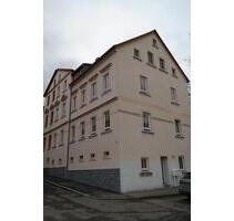 Gemütliche 2-Zimmer mit Laminat und Wannenbad mit Fenster in ruhiger Lage! - Zwickau Neuplanitz