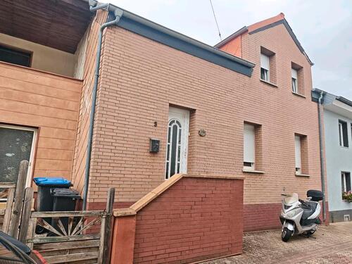 Foto - 3 Zimmer Einfamilienhaus zum Kaufen in Schwalbach