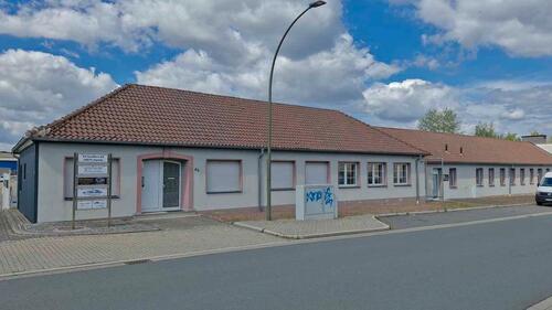 Foto - Preisgünstige Büro- Ausstellungs- Lagerfläche im Gewerbepark „Im Sundern 65'