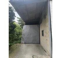Rundum geschlossenes Abdach als Garage nutzbar ideal für Camper - Dülmen