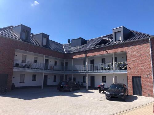 Foto - Moderne, neuwertige Zweizimmer-Dachgeschosswohnung,