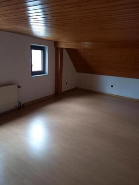 Foto - 3-Zi-DG-Whg. In Mistelgau - 430,00&nbsp;EUR Kaltmiete, ca.&nbsp; 75,00&nbsp;m&sup2;