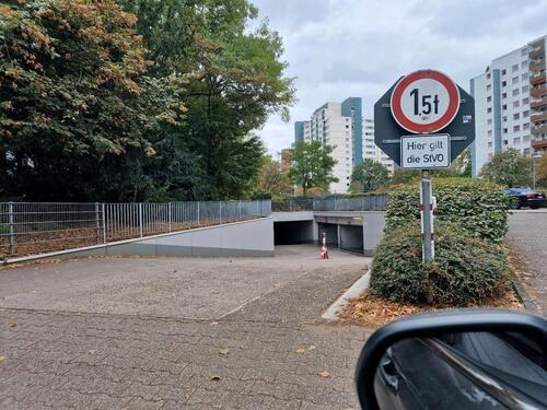 Foto - Garage Box zu vermieten ab sofort in Porz Stresemannstrasse 35