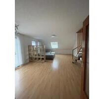 1 12 Zimmer, Dachgeschoßwohnung, Schwabach-Wolkersdorf