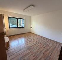 ELW 2ZKB Teilmöbliert - 370,00&nbsp;EUR Kaltmiete, ca.&nbsp; 55,00&nbsp;m&sup2; in Schmelz (PLZ: 66839)