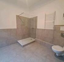 4-Raum-Wohnung – Erstbezug nach Sanierung – Stellplatz verfügbar - Aschersleben