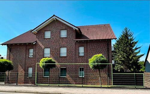 Foto - Attraktive 4-Zimmer-Wohnung mit eigenem Garten