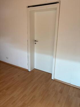 Foto - 1 Zimmer Dachgeschoßwohnung zur Miete in Quierschied
