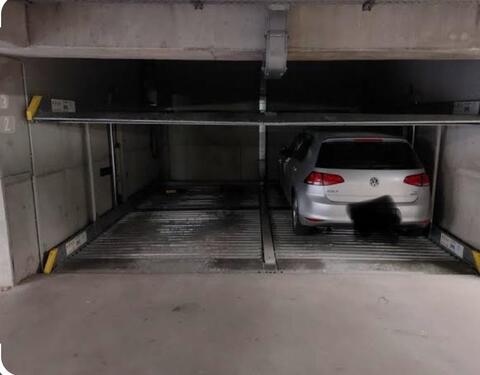 Foto - Sicherer Tiefgaragenstellplatz in St. Johannis