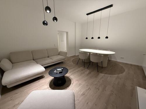 Foto - Erstbezug: 3-Zimmer-Architektenwohnung mit Balkon, voll möbliert