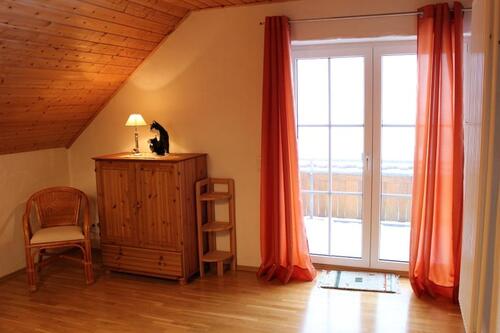 Foto - Wohnung zu vermieten 2Zimmer; HWS, Balkon, Küchenzeile, Stellpl