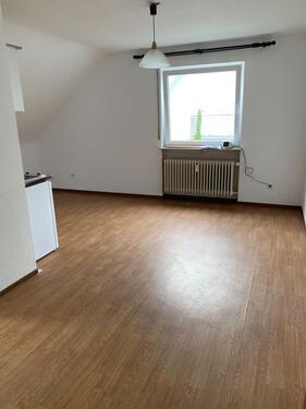 Foto - 1-Zimmer-Apartment (25 m²) möbliert – Uni-Nähe Saarbrücken