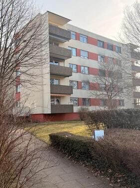 Foto - Helle 3,5-Zimmer-Wohnung mit Aufzug & Balkon &Stellplatz …