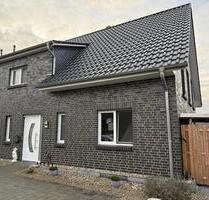 Doppelhaushälfte in Hänigsen zu Vermieten - Uetze