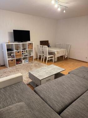 Foto - Schöne 3-Zimmer-Wohnung mit Balkon in zentrumsnaher Lage