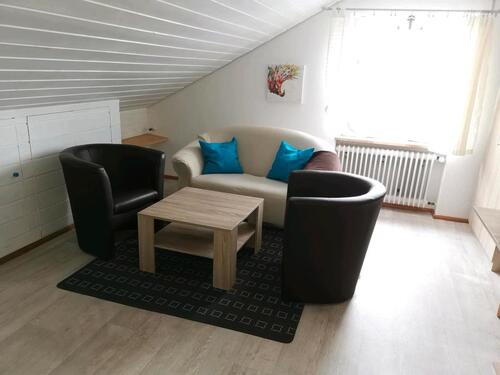 Foto - 3 Zimmer Dachgeschoßwohnung zur Miete in Glött