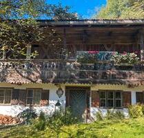 Möblierte Erdgeschosswohnung mit Gartenzugang in Denkmalhof - Valley