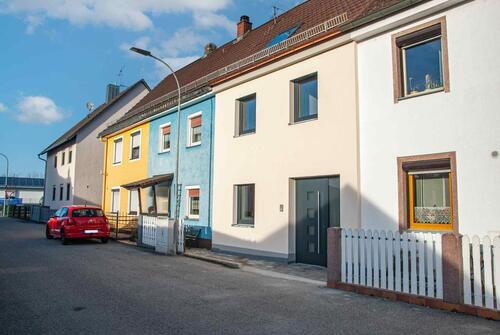 Foto - Einfamilienhaus zum Kaufen in Wallersdorf