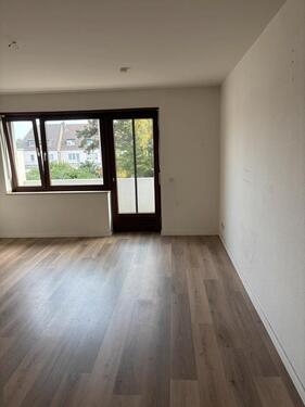 Foto - 4-Zimmer-Wohnung mit Balkon und Badewanne zu vermieten – 98 m²