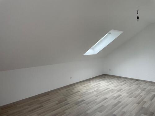 Foto - 2 Zimmer Dachgeschoßwohnung zur Miete in Gutenzell-Hürbel