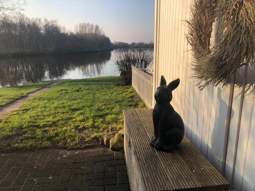 Foto - Osterferien am See - Haus mit Boot, Kamin, Steg und Aussicht