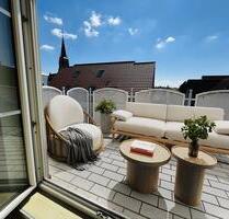 1.145€ warm - Zentrale 2-Zi-Wo. mit Balkon, EBK, Garage, Keller - Bad Rappenau