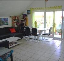 Charmante 4ZKB Dachgeschosswohnung mit Balkon in zentraler Lage - Münster (Hessen)
