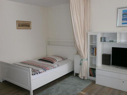 Foto - möbliertes 1-Zimmer Apartment - 700,00 EUR Kaltmiete,