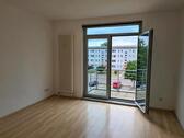 Foto - Helle 2 Zimmer Wohnung, EBK, Balkon in Merseburg