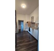 Schöne 2 ZKB Altbauwohnung mit Wintergarten in Bad Hersfeld Ab sofort bezugsfrei !