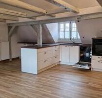 Altbau Loft in Haßfurt-Zentrum - 900,00&nbsp;EUR Kaltmiete, ca.&nbsp; 114,00&nbsp;m&sup2; in Haßfurt (PLZ: 97437)
