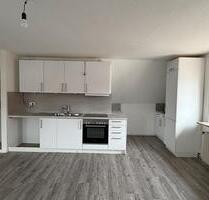 Ruhige 3,5 -Zimmer-Wohnung mit Stellplatz - Schwarzenbek