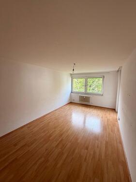 Foto - Sonnige 2,5-Zi.-Wohnung mit Balkon in Esslingen – Privatverkauf