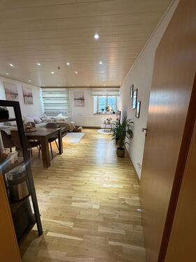 Foto - Erdgeschoßwohnung in Pleß zur Miete