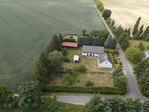 Foto - 4 Zimmer Bauernhaus, Landhaus zum Kaufen in Grambow