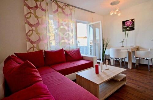 Foto - Freie 2-Zimmer Wohnung im absoluten Top Zustand inkl. 25qm Garage