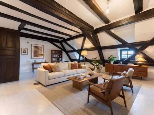 Foto - Zeitlose Romantik trifft modernes Wohnen – 2,5-Zimmer-Maisonette mit Herz und Geschichte