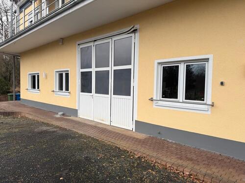 Foto - Schhaafheim Gewerbehalle 100m2 - 1.100,00&nbsp;EUR Kaltmiete, ca.&nbsp; 8,50&nbsp;m&sup2;