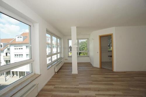 Foto - Sonnige 3-Raum-Wohnung an der Lutherkirche