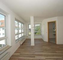 Sonnige 3-Raum-Wohnung an der Lutherkirche - Zwickau