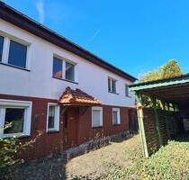 Einfamilienhaus mit 745 m² Grundstück und Carport in Wernigerode - Sonnenstein