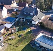 Wohnhaus Mehrgenerationenhaus - 370.000,00&nbsp;EUR Kaufpreis, ca.&nbsp; 225,00&nbsp;m&sup2; in Bad Lauchstädt (PLZ: 06246)