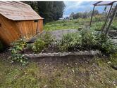 Foto - Kleiner Garten mit Hütte - 100,00 EUR Kaltmiete, ca.  0,00 m²