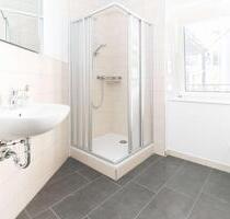 JETZT MIETEN Bestlage in der Südvorstadt 2 Zimmer mit Tageslichtbad und Einbauküche - Leipzig